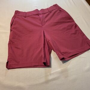 Lands End Women's Rose Color with Elastic Waist Shorts, Size Small S/P 6-8